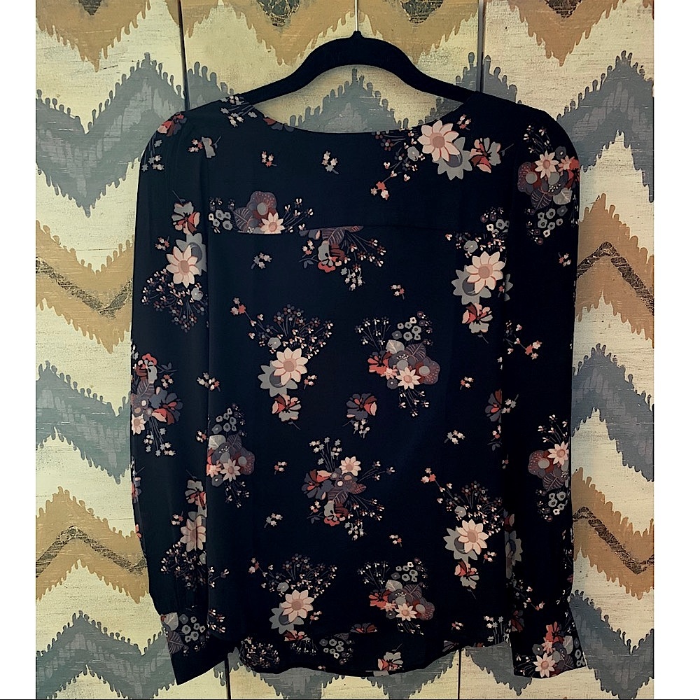 LOFT Long sleeve chiffon top